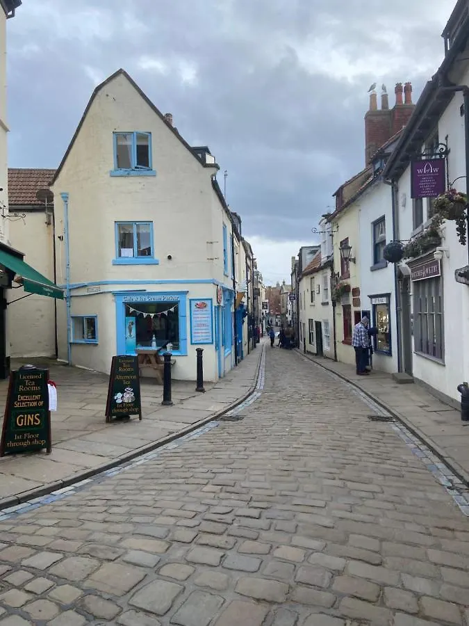 Lilyrose Hotel Whitby